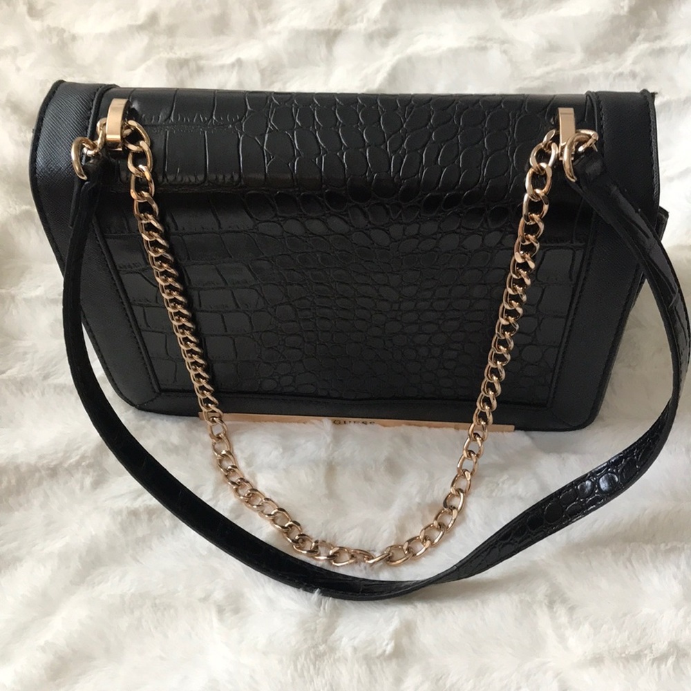 Guess crossbody bag